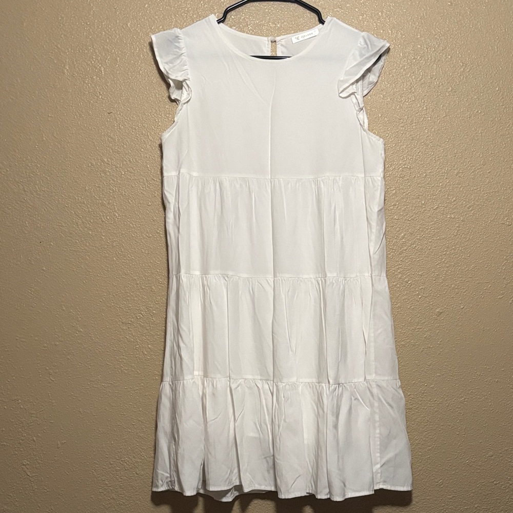 Elegant White Midi Dress